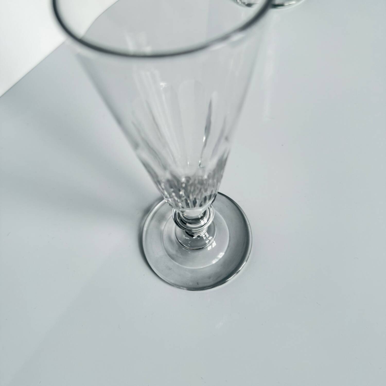 4 crystal champagne flutes