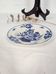 Petite assiette Sarreguemines décor floral bleu