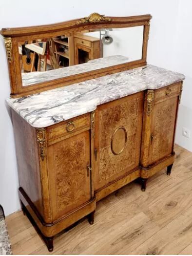 Buffet style Louis XVI