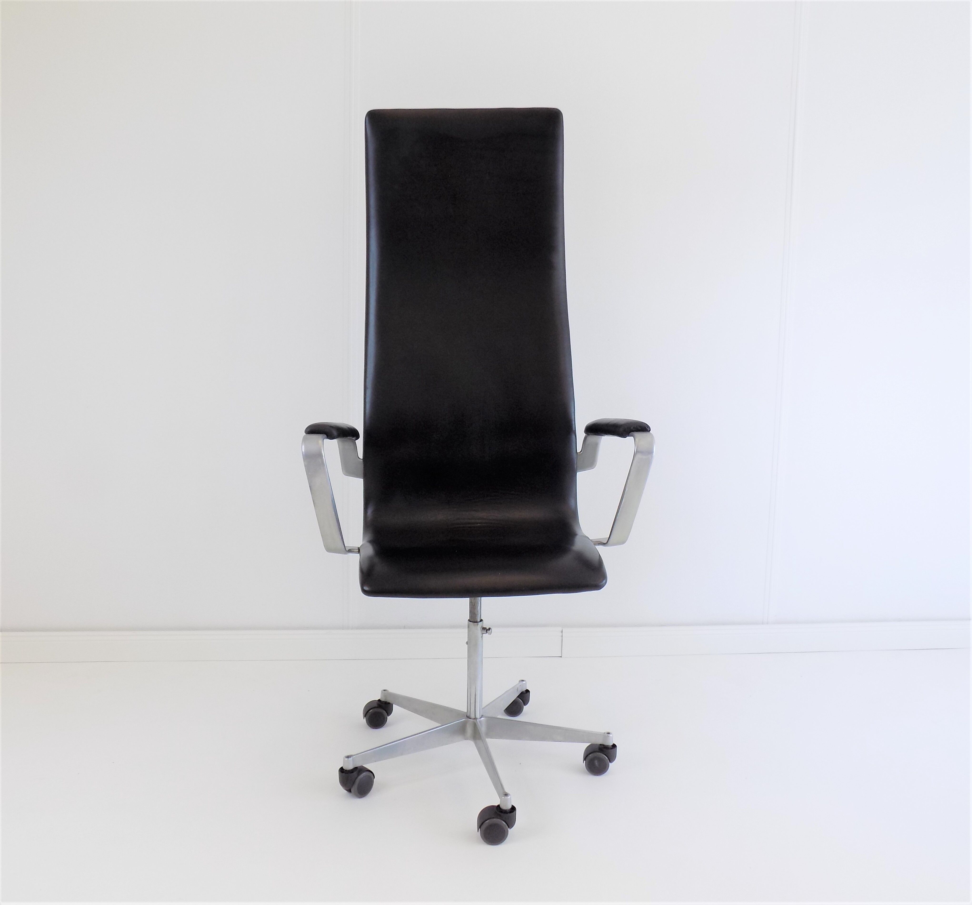 Chaise de bureau Oxford par Arne Jacobsen, Fritz Hansen