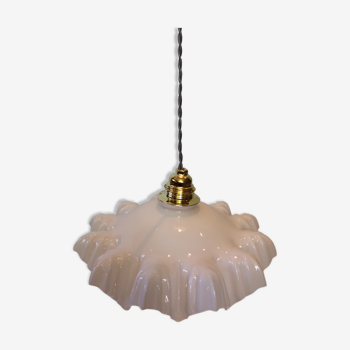 Suspension en opaline vintage