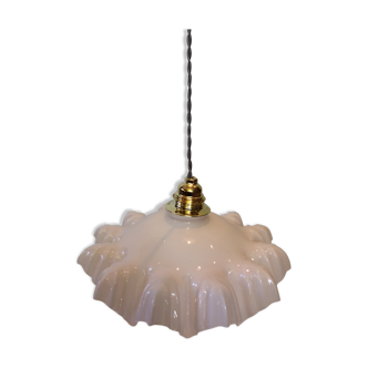 Suspension en opaline vintage