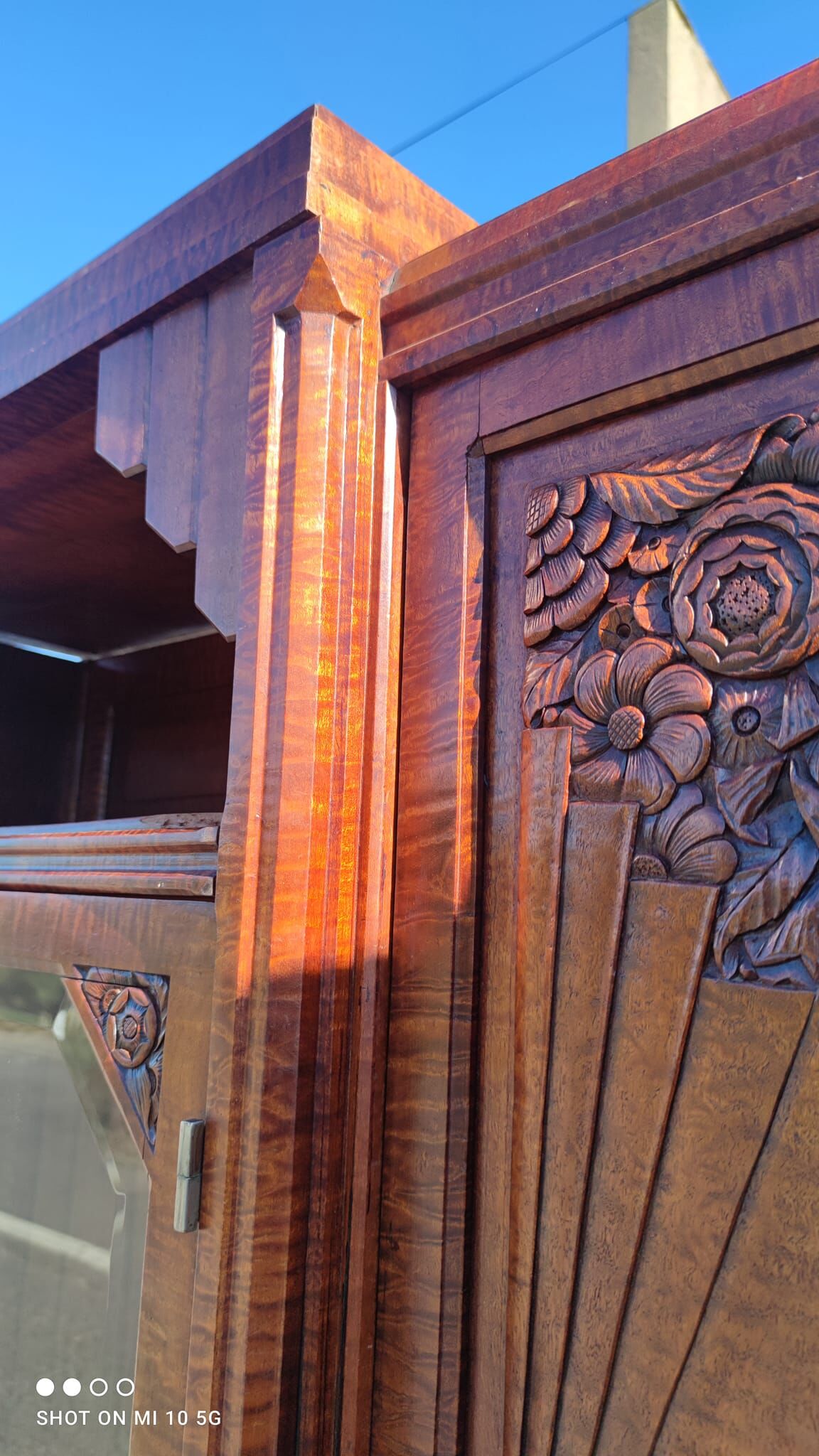 Bibliothèque de bureau 1925 en acajou ondé massif