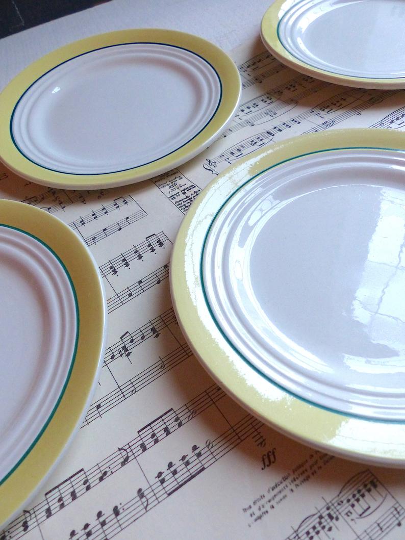 4 Dessert plates in semi-porcelain Ceranord