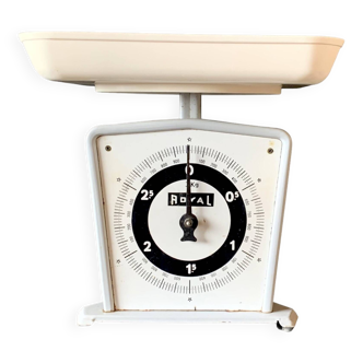 Old Royal metal kitchen scale - Force 3