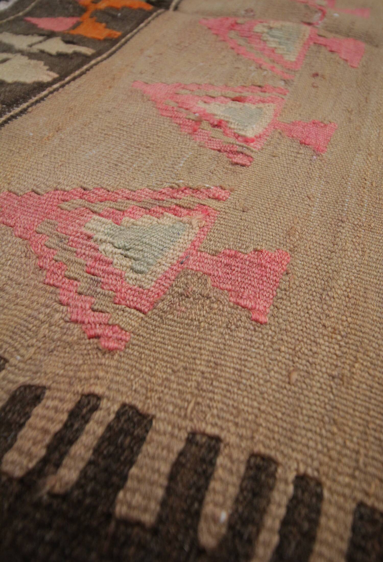 Vintage Kilim Runner, 1960s Burgundy & Pink Wool Rug 295 x 120 cm