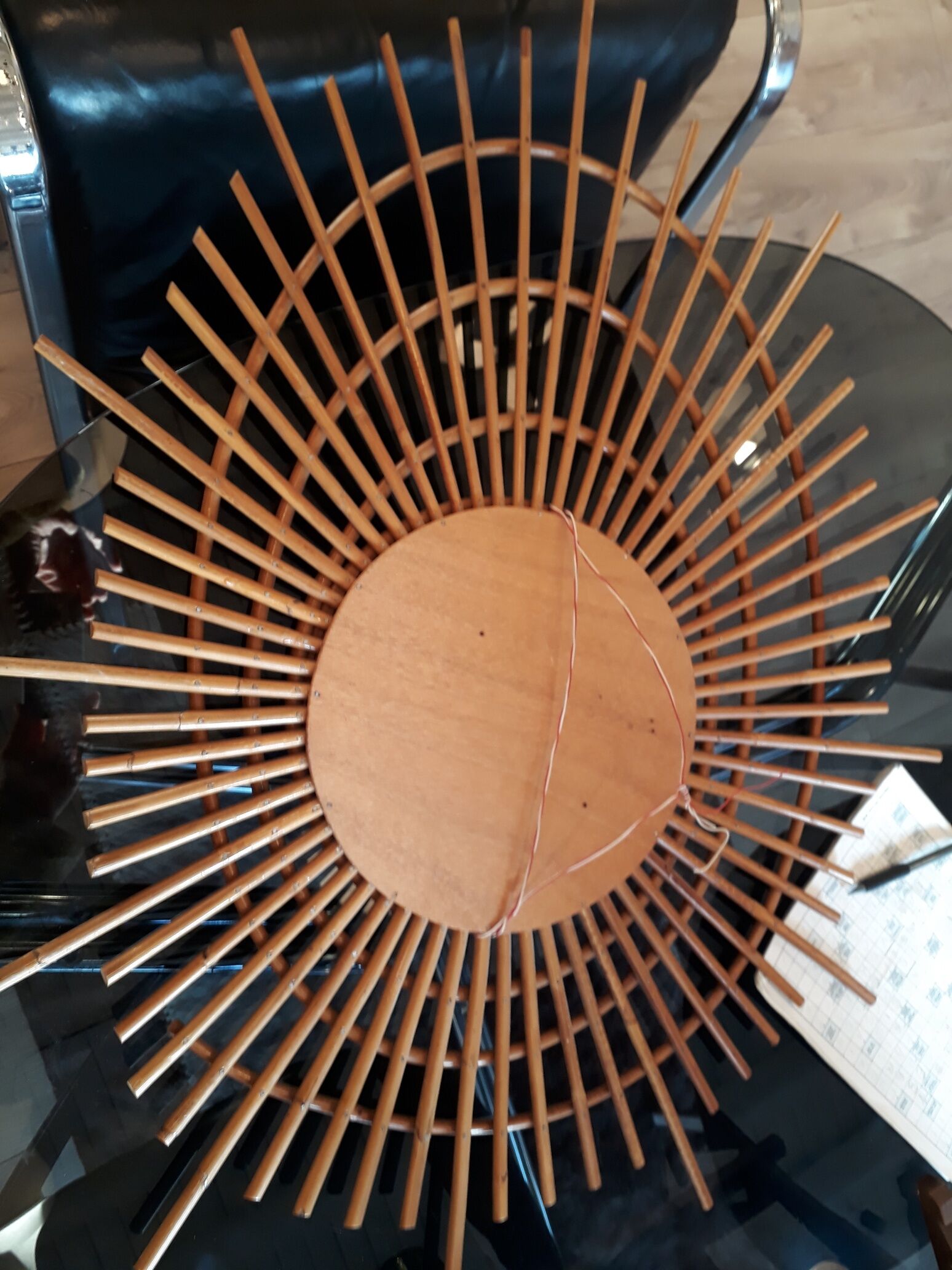Mirror comet in rattan
