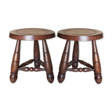 Paire de tabourets bas tripodes vintages en bois tourné
