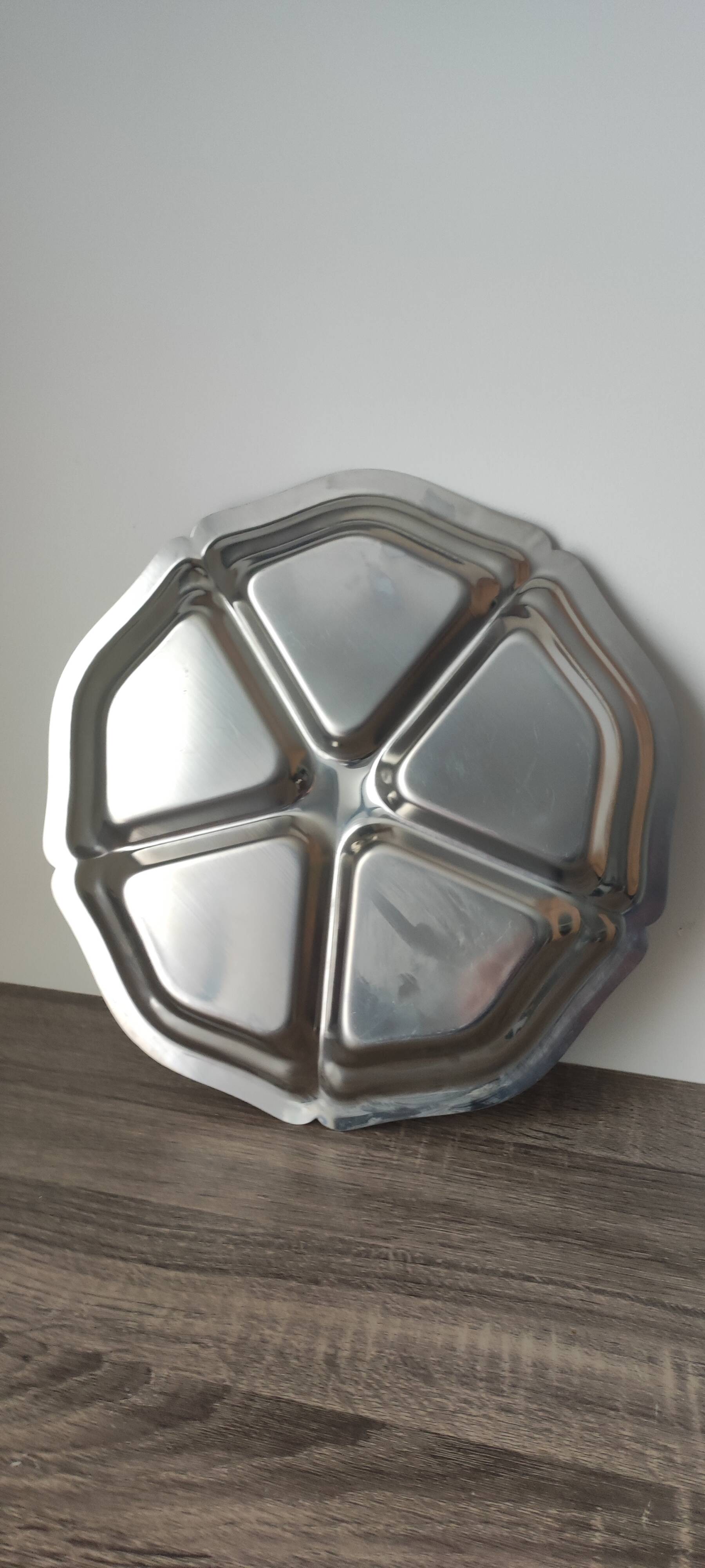 Plateau compartimenté vintage en acier inoxydable