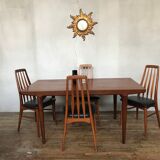 Authentic Scandinavian table teak design1950 1960 feet spindles