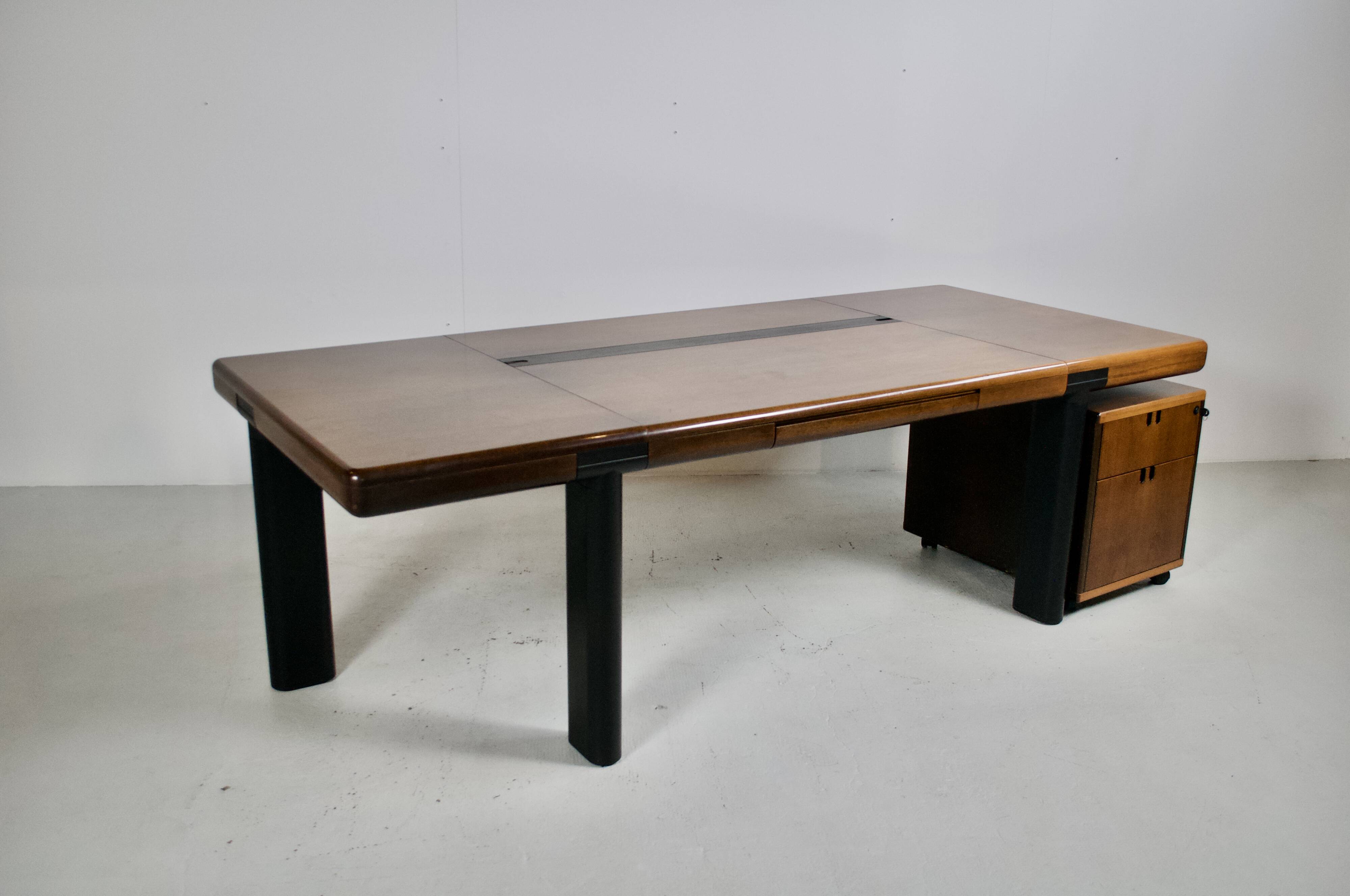 Important walnut executive desk for faram 1957 italy publisher 80's