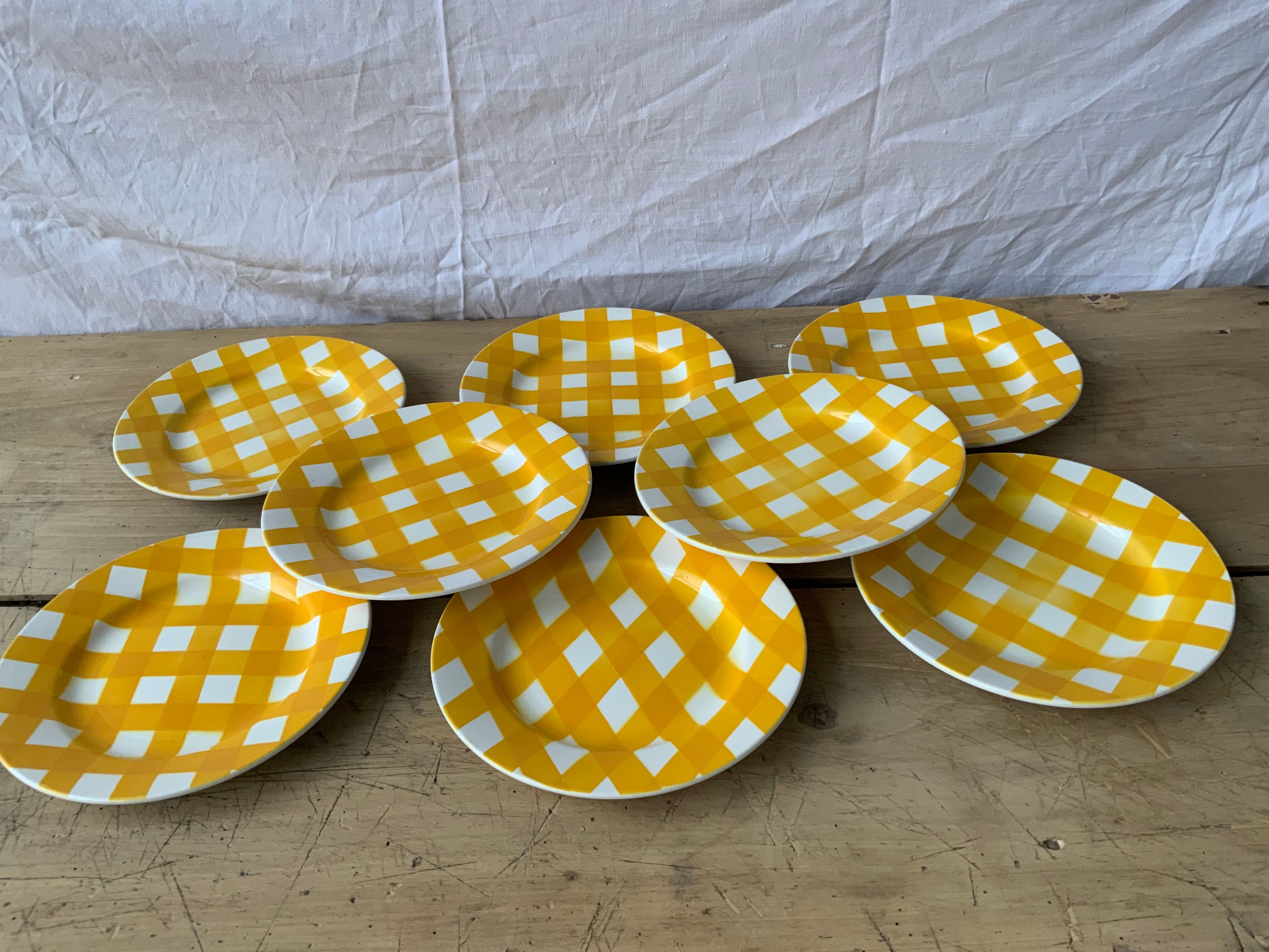 Vintage checkered plates