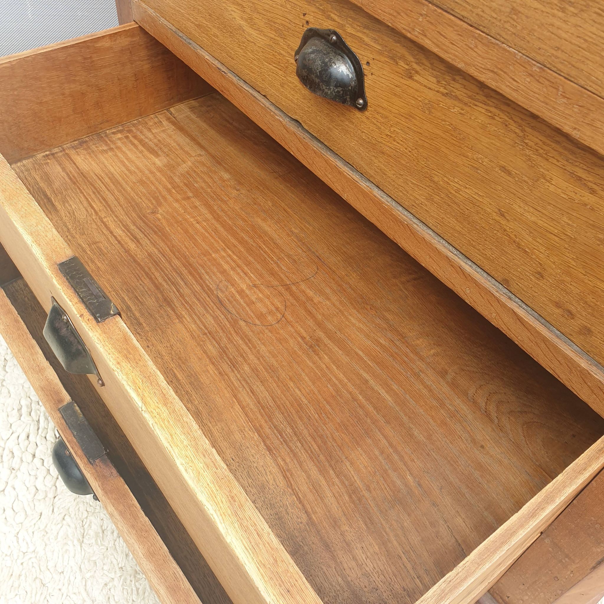 Petite commode Chêne Orme Acajou début XXème