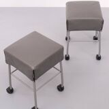 Set Montis Samba stools on wheels