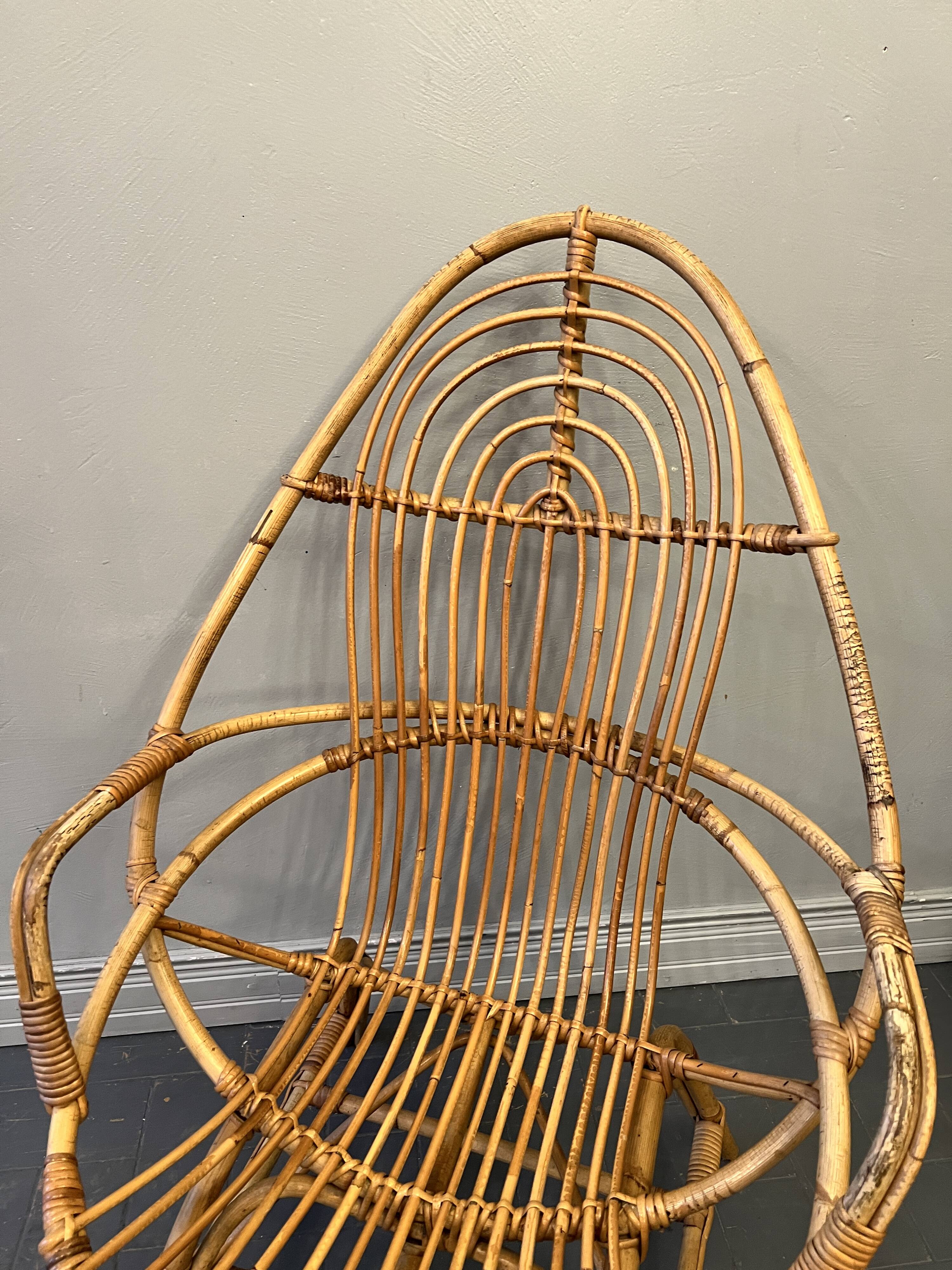 Fauteuil en rotin vintage