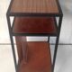 Table d’appoint moderniste métal et bois années 50-60