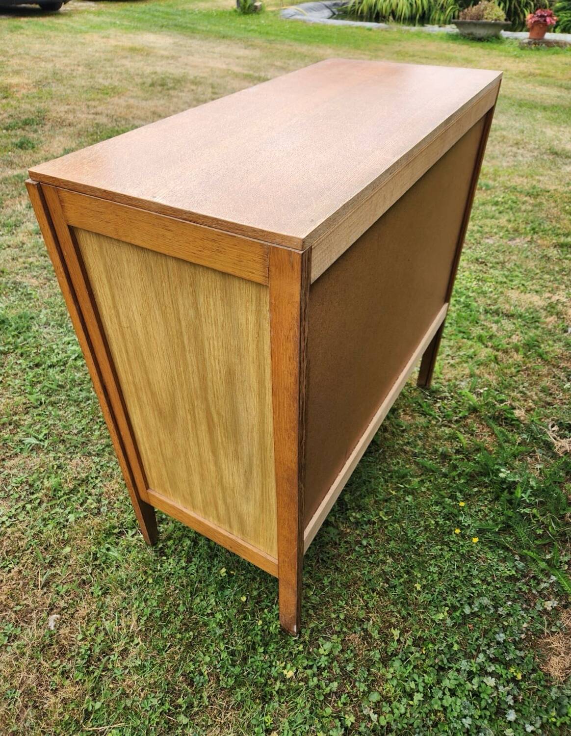 Antique vintage chest of drawers with spindle legs and 4 drawers, 1970s