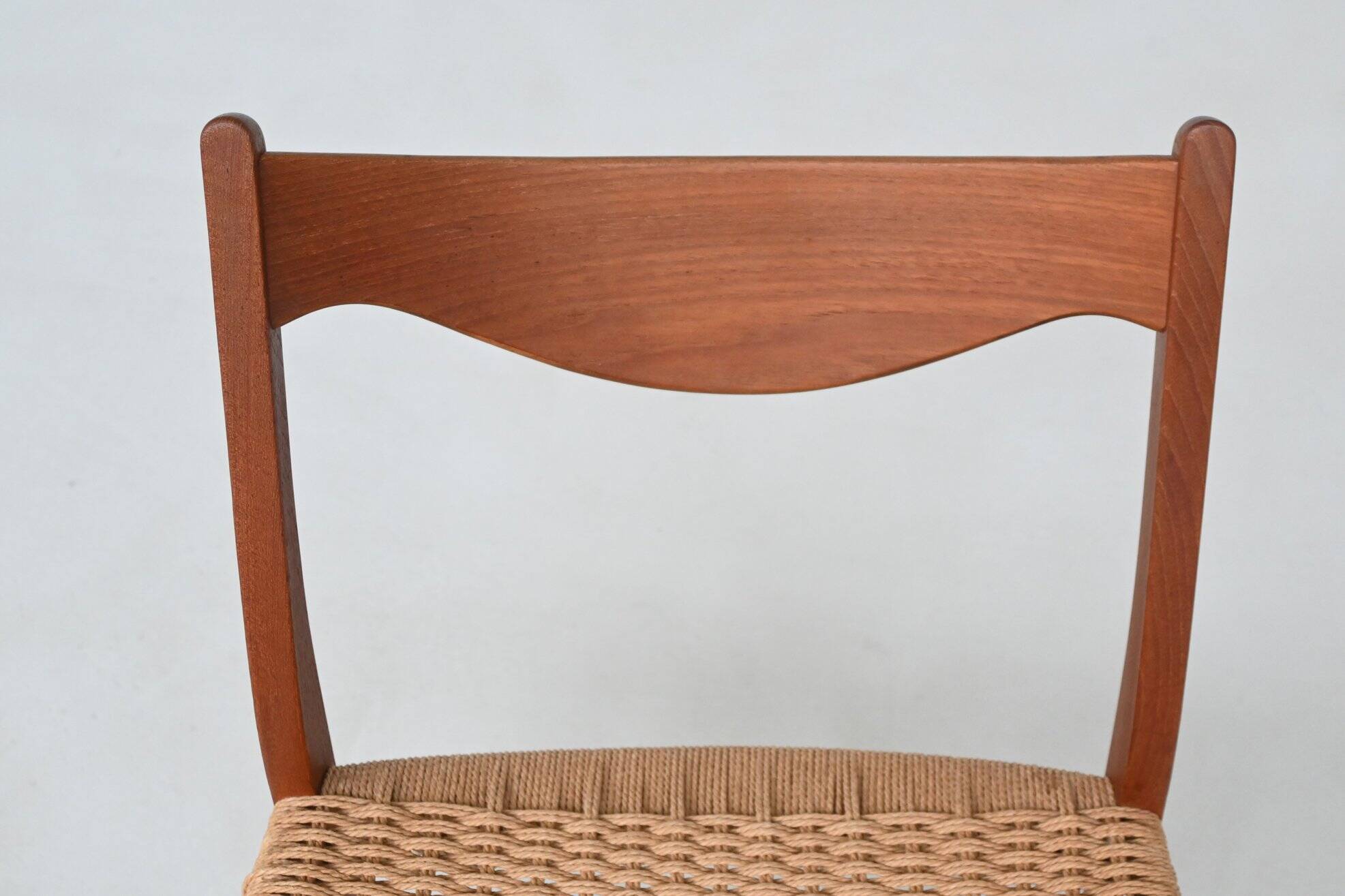 Arne Wahl Iversen set of six dining chairs in teak Glyngore Denmark 1960