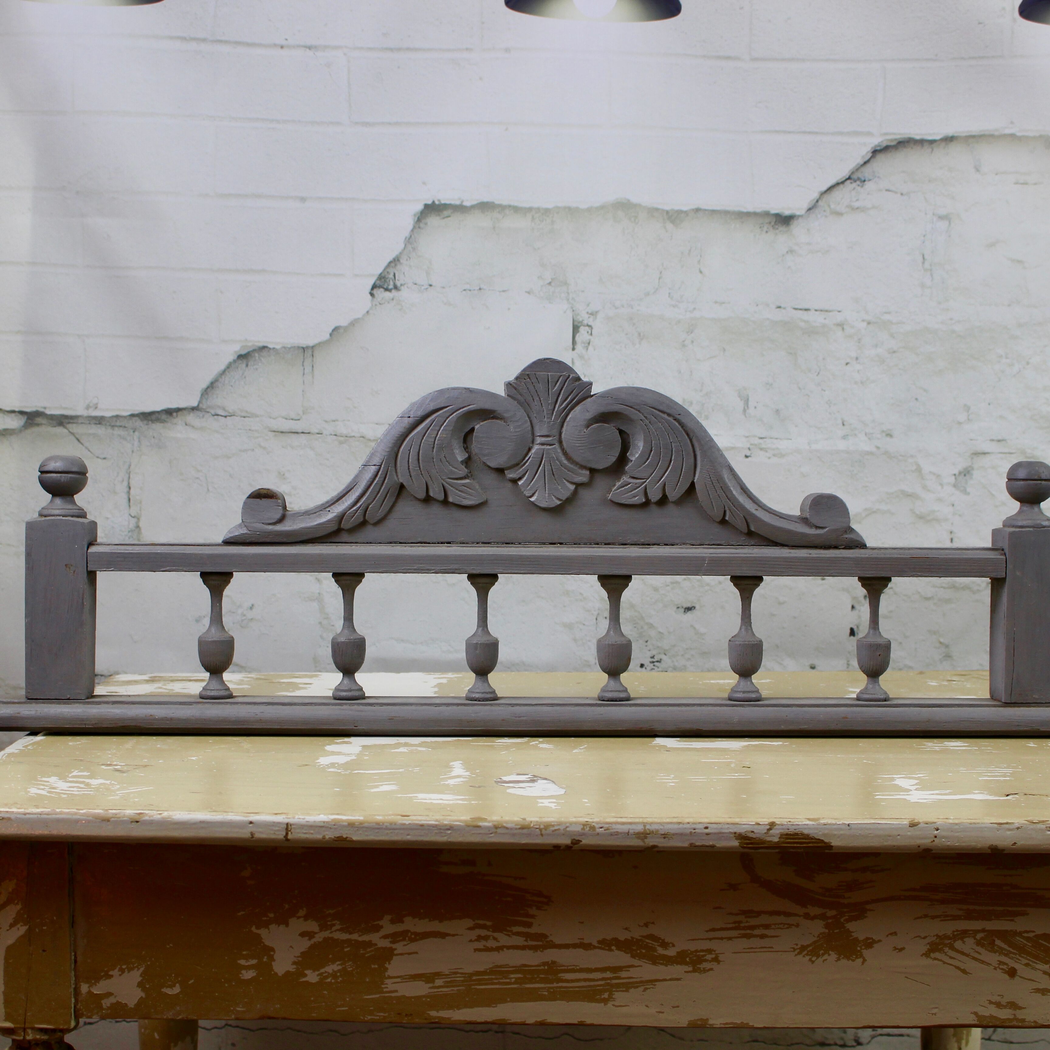 Former Fronton patina gray mouse
