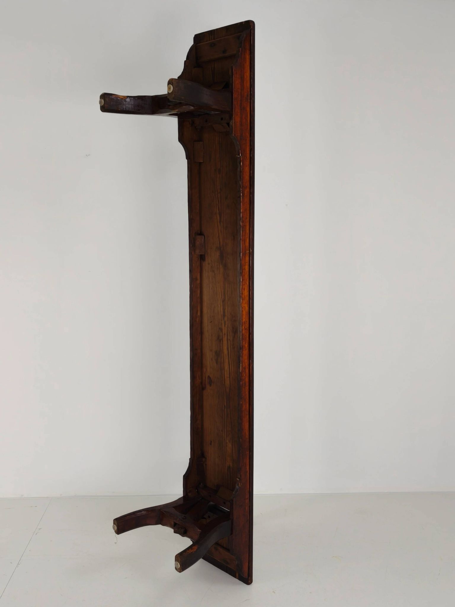 Banc de chemin de fer victorien en pin pitchpin – Halstead’s Makers, Todmorden