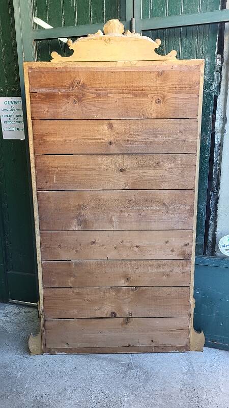 LARGE GOLDEN BEVELLED MIRROR WITH HEAD REF JE