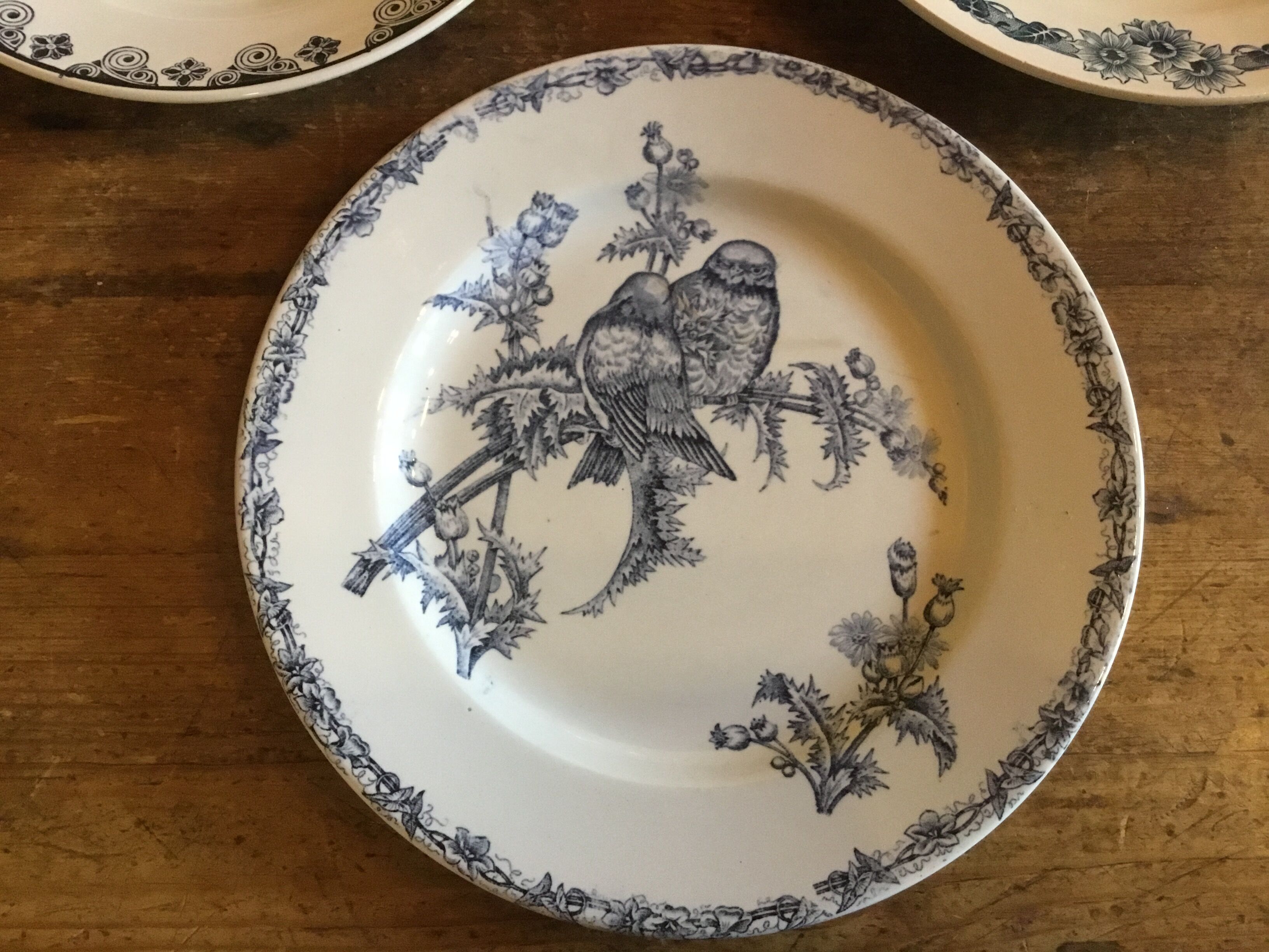 Suite de 3 assiettes Terre de Fer