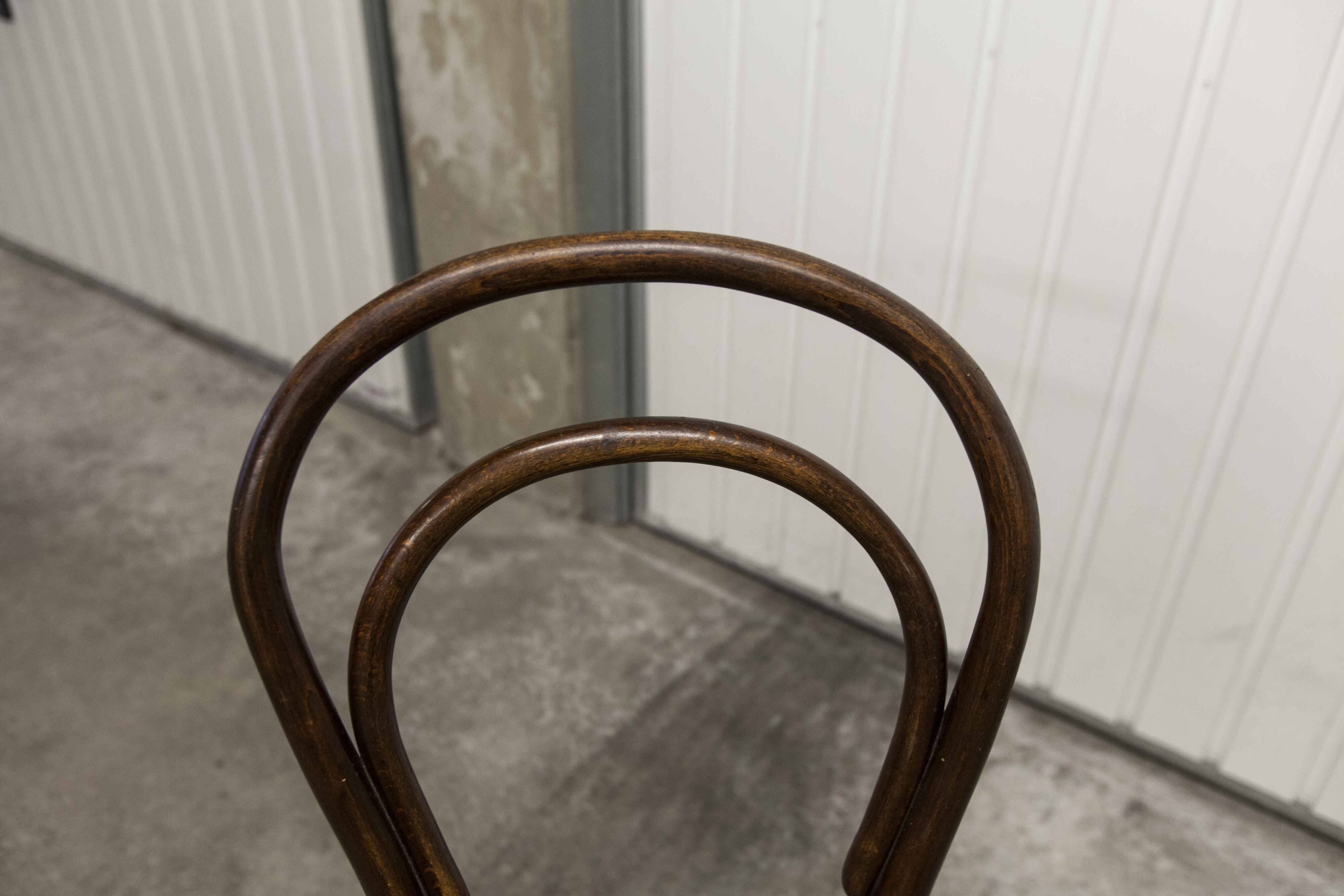 Ungvar Ungarn 1900 dark brown cane bistro chair