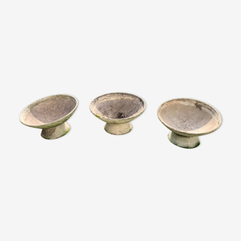 Set of three planters with reconstituted cement flower tray XX century