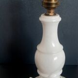 Alabaster lamp foot