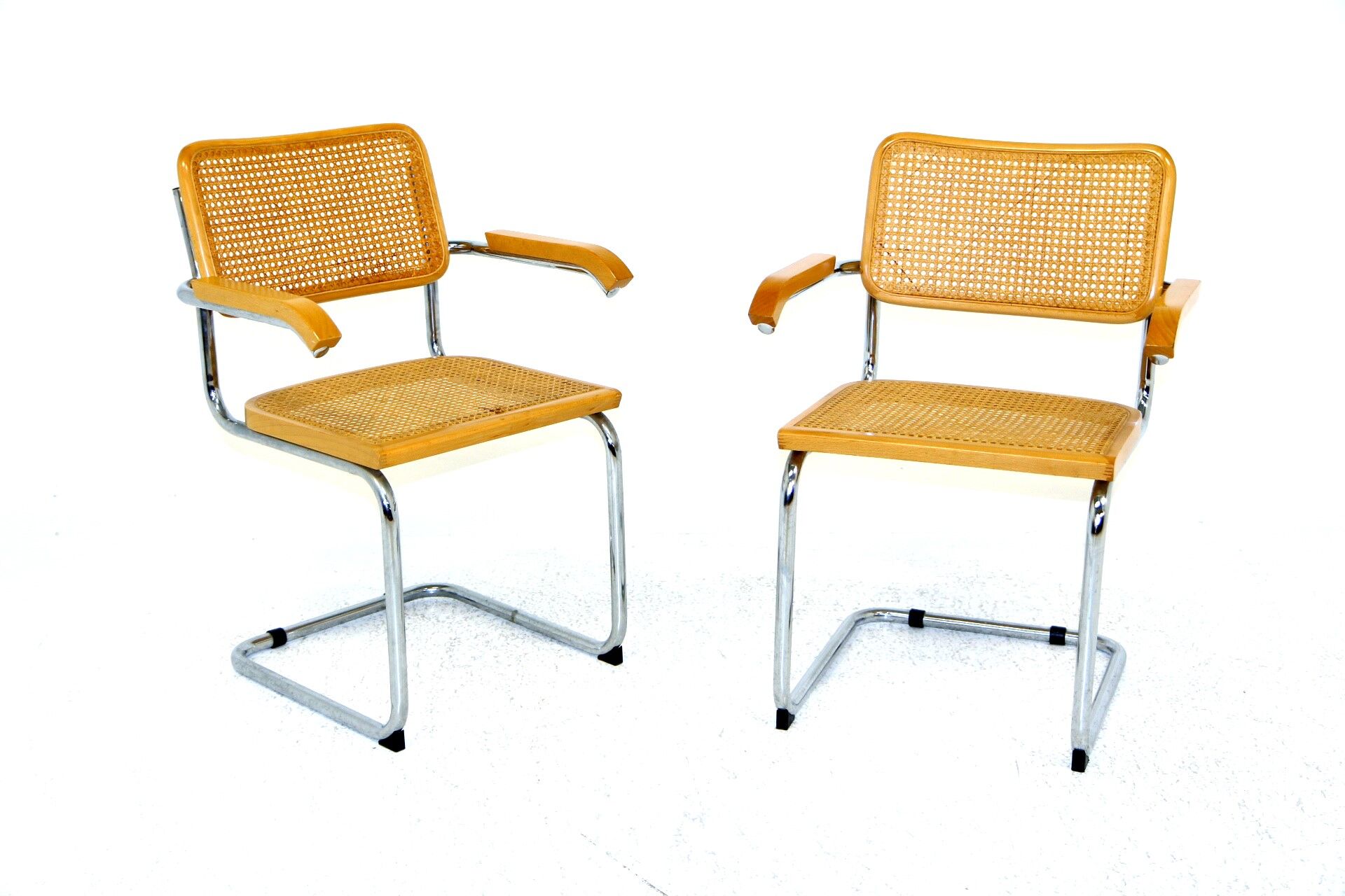 2 fauteuils B64 Marcel Breuer Italy 1990