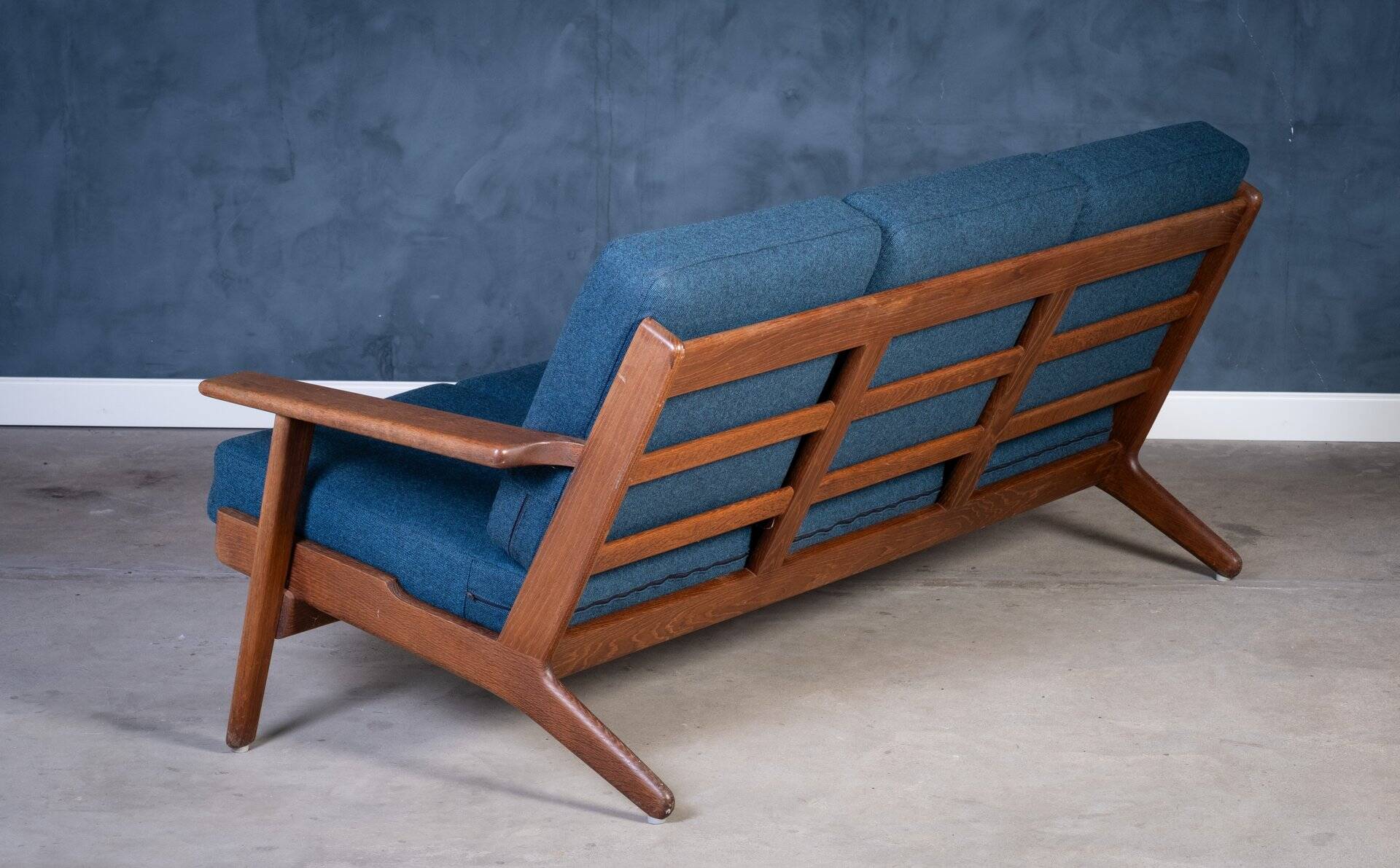Canapé GE290 Trois Places en Chêne par Hans J. Wegner pour Getama, 1960s