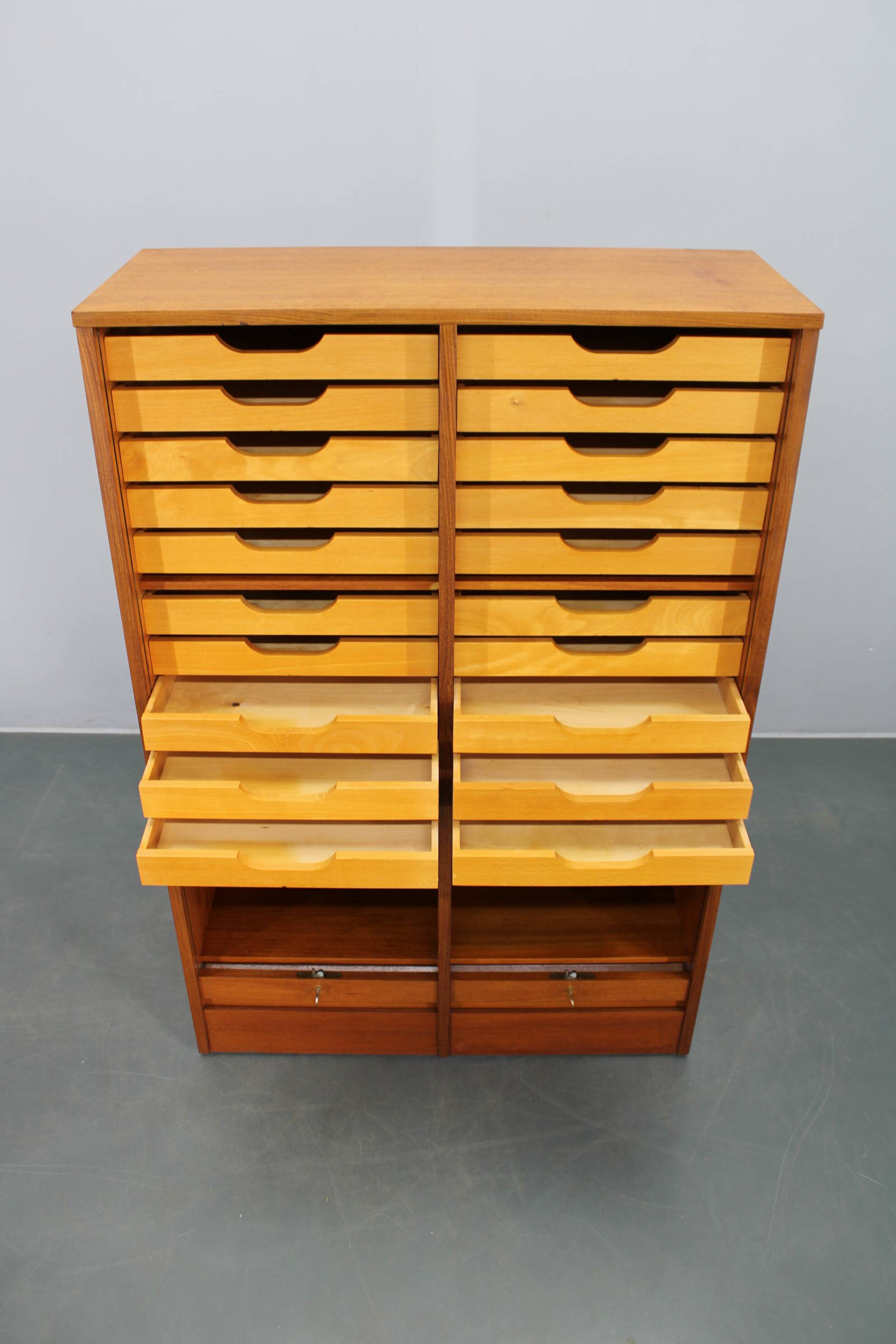 Cabinet de bureau tambour des années 60, Danemark.