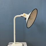 White Anvia desk lamp