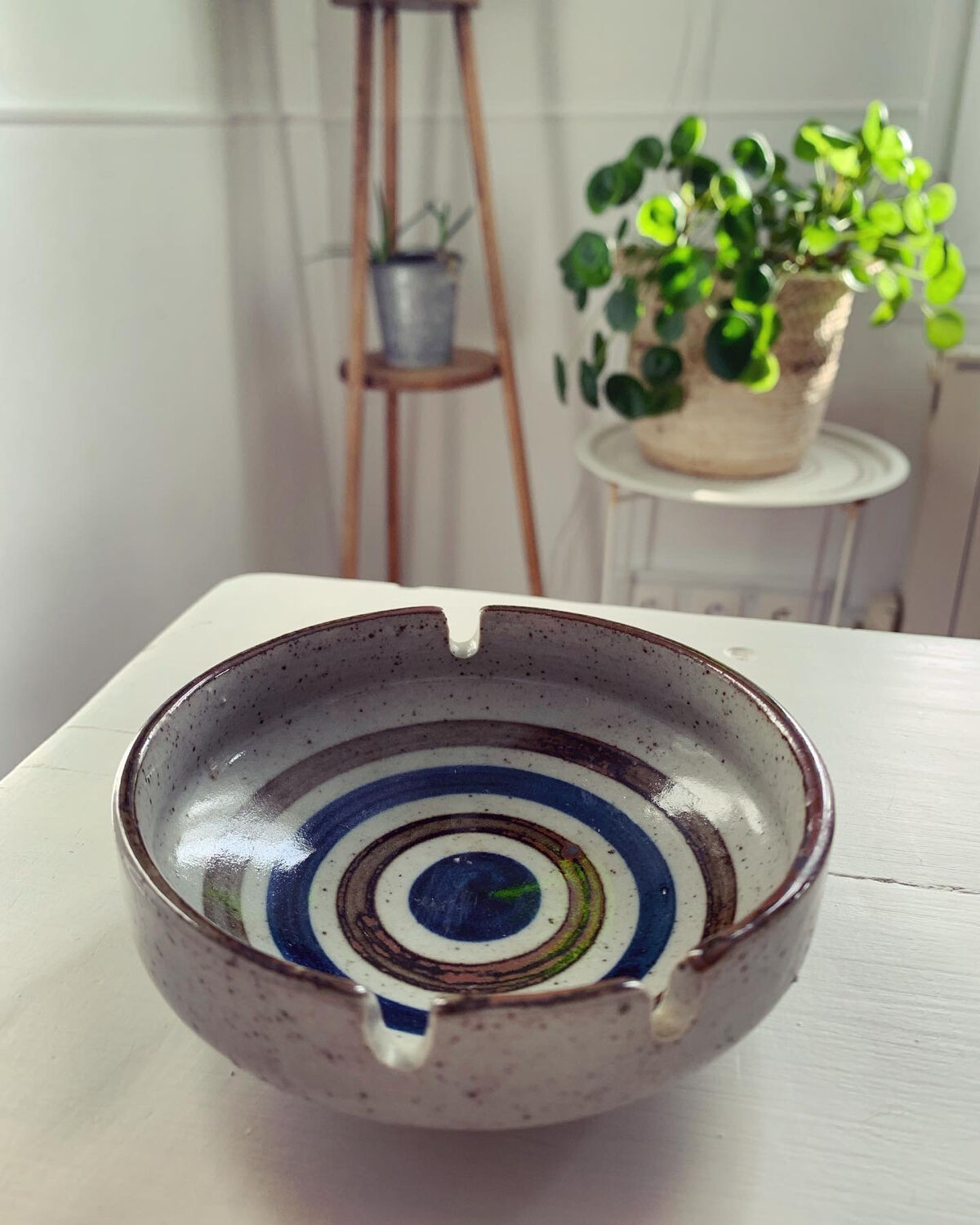 Vintage ceramic ashtray