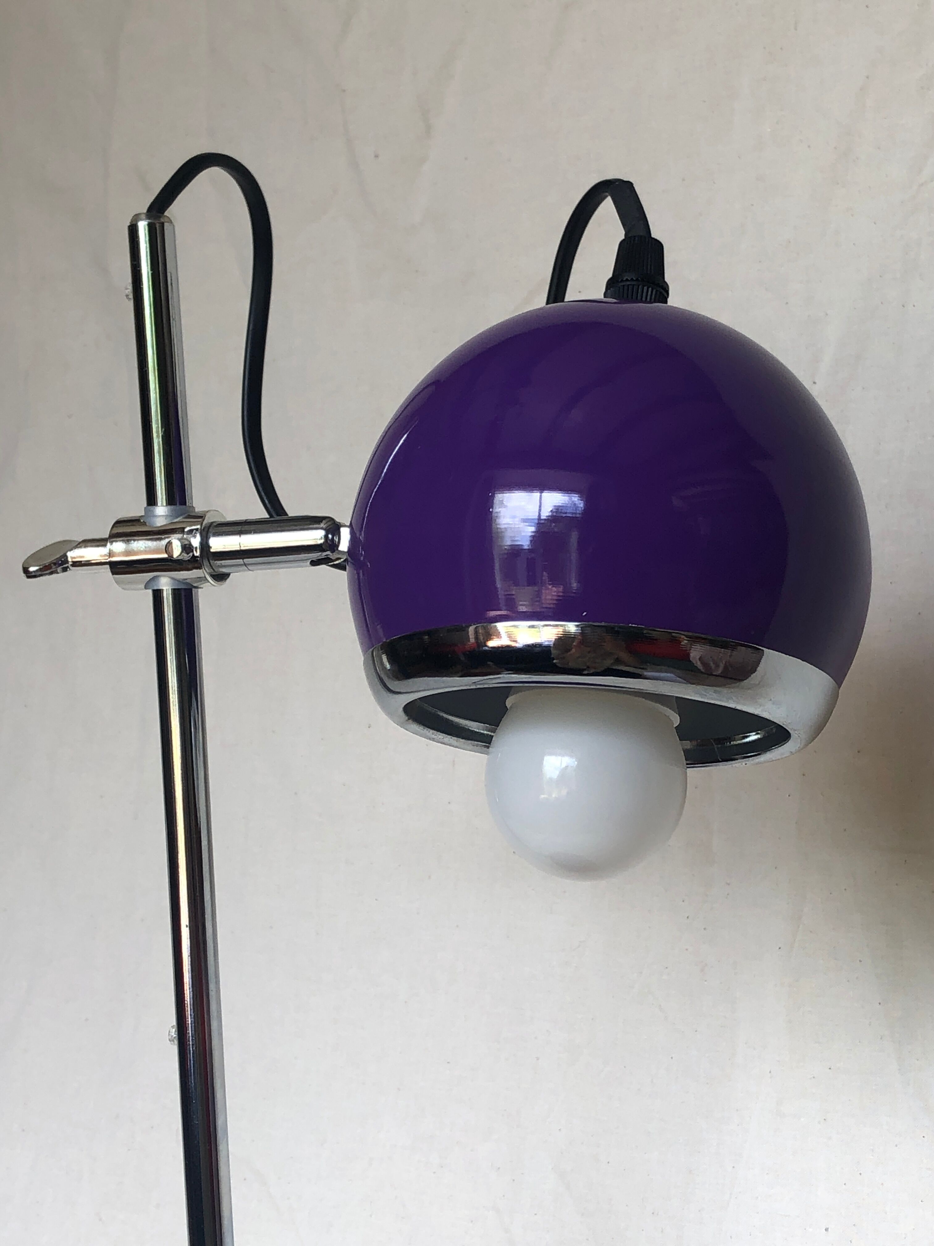 Vintage purple eyeball lamp