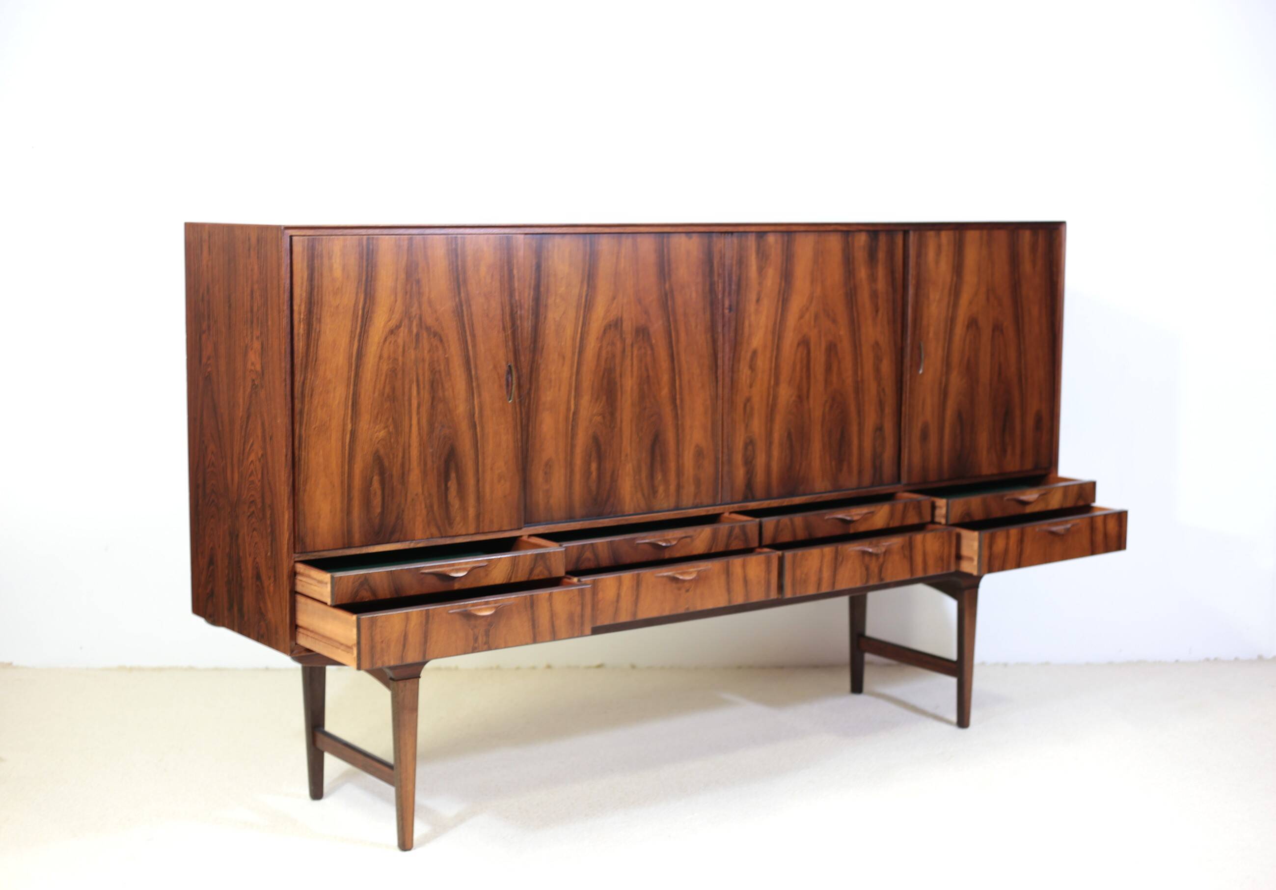 High enfilade in rosewood