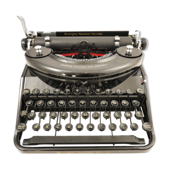 Machine à écrire Remington Noiseless portable noire de 1935 révisée ruban neuf