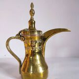 Brass coffee maker Saudi Arabia 19th