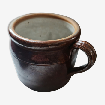 Dark brown gres pot