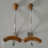 Duo of double hooks