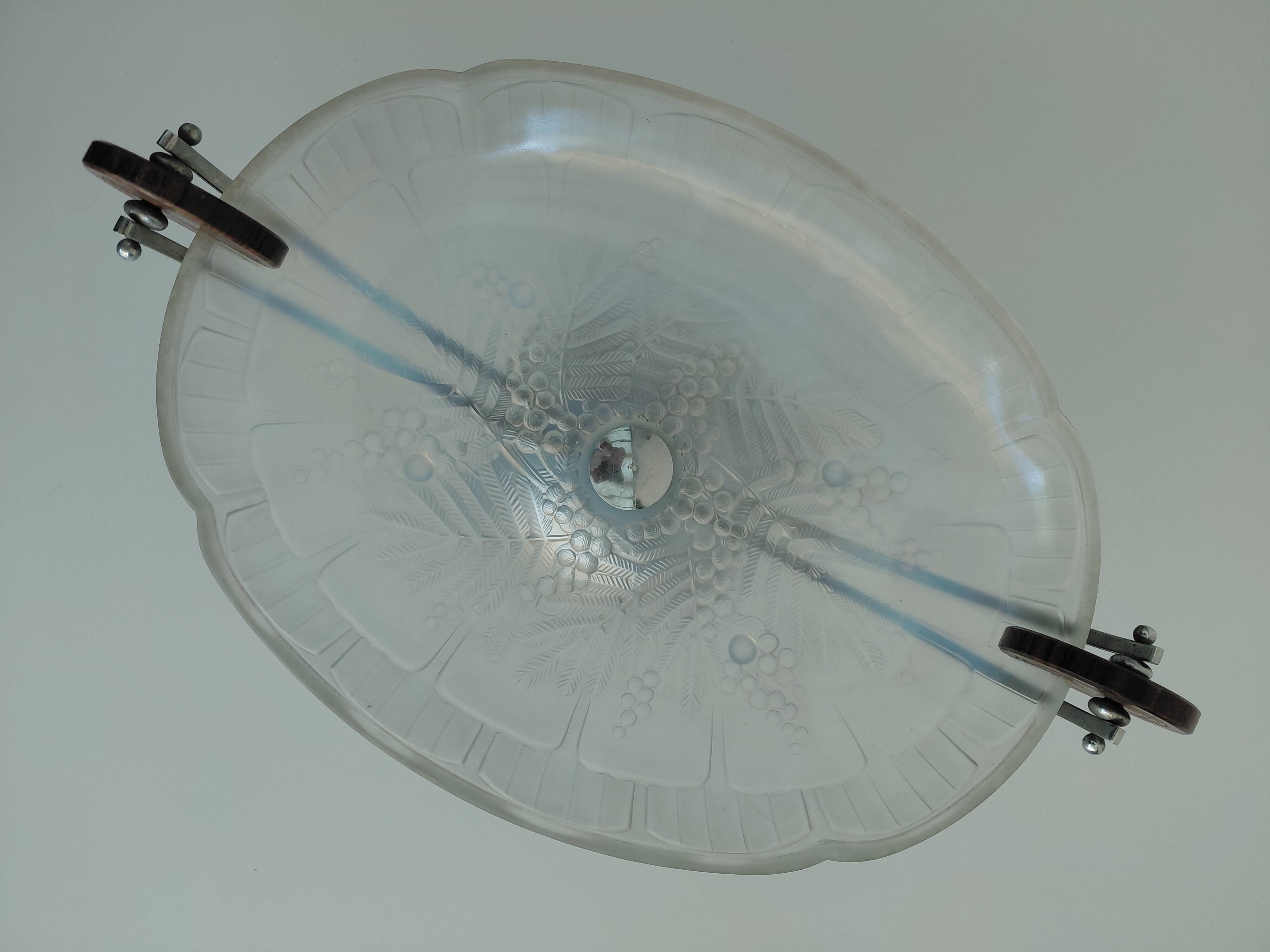 Art Deco centrepiece