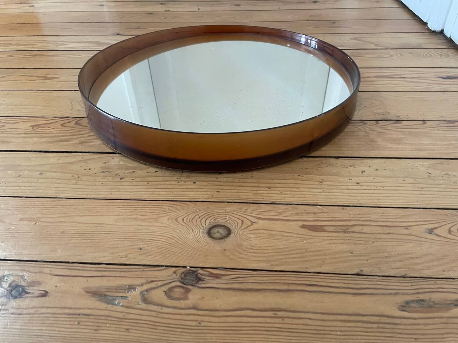 Organic mirror