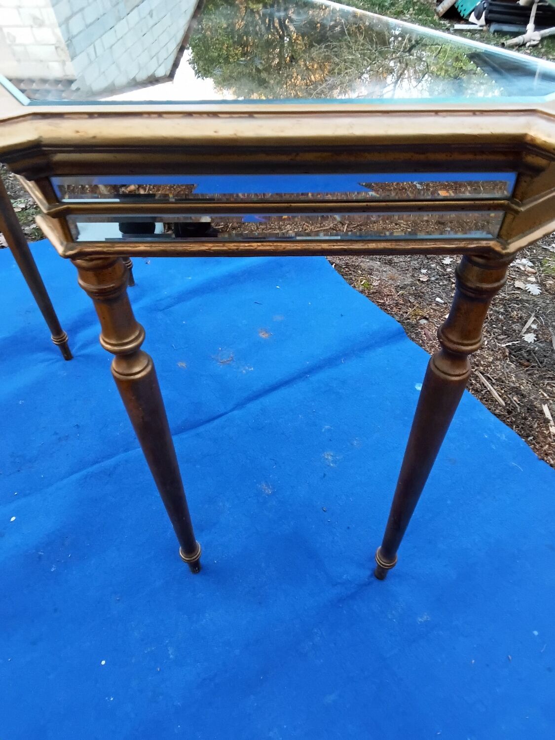 Golden vintage console