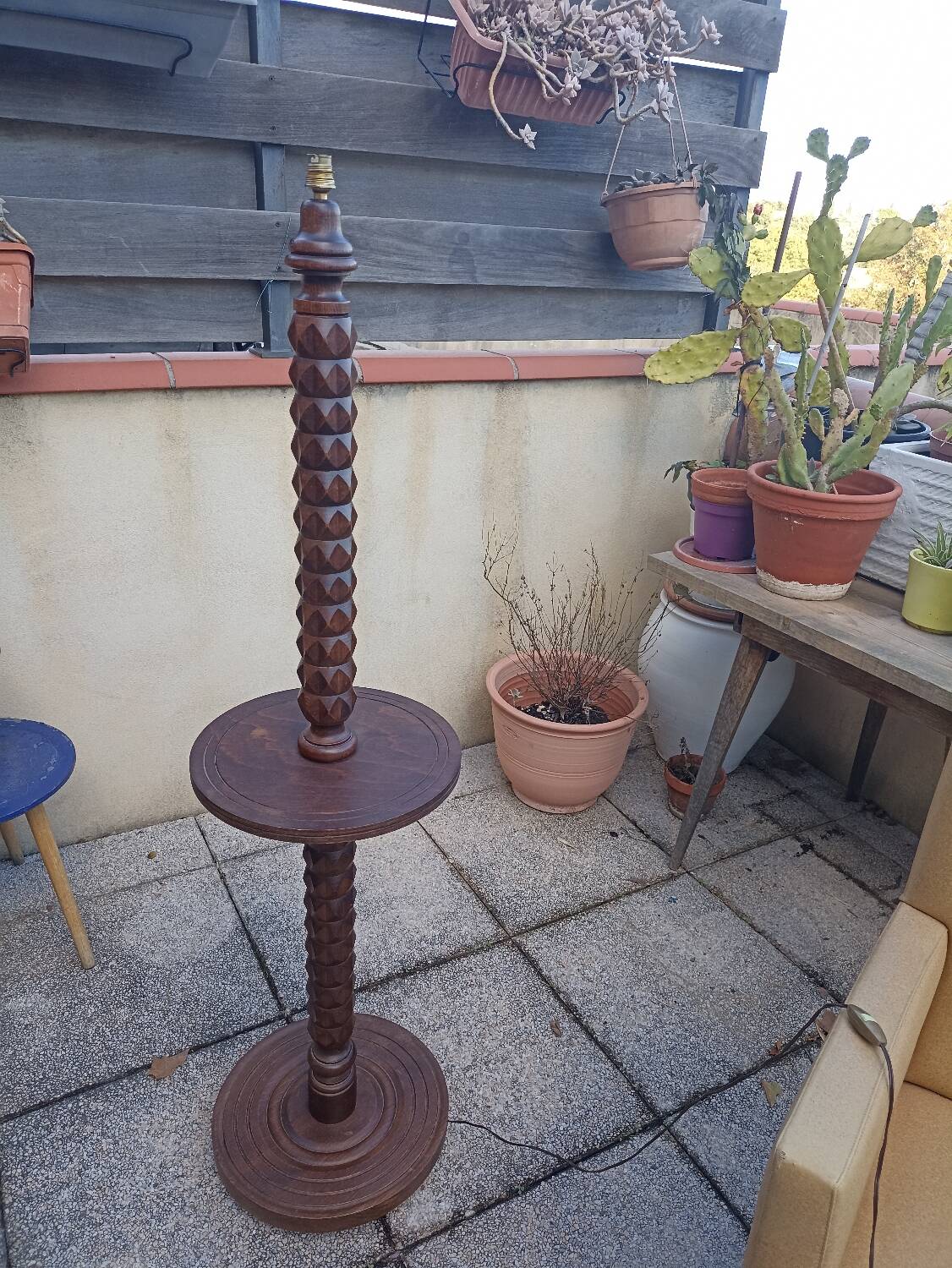 Large solid wood lamp