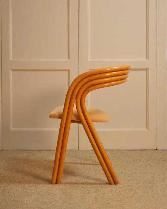 6 Axel Enthoven chairs