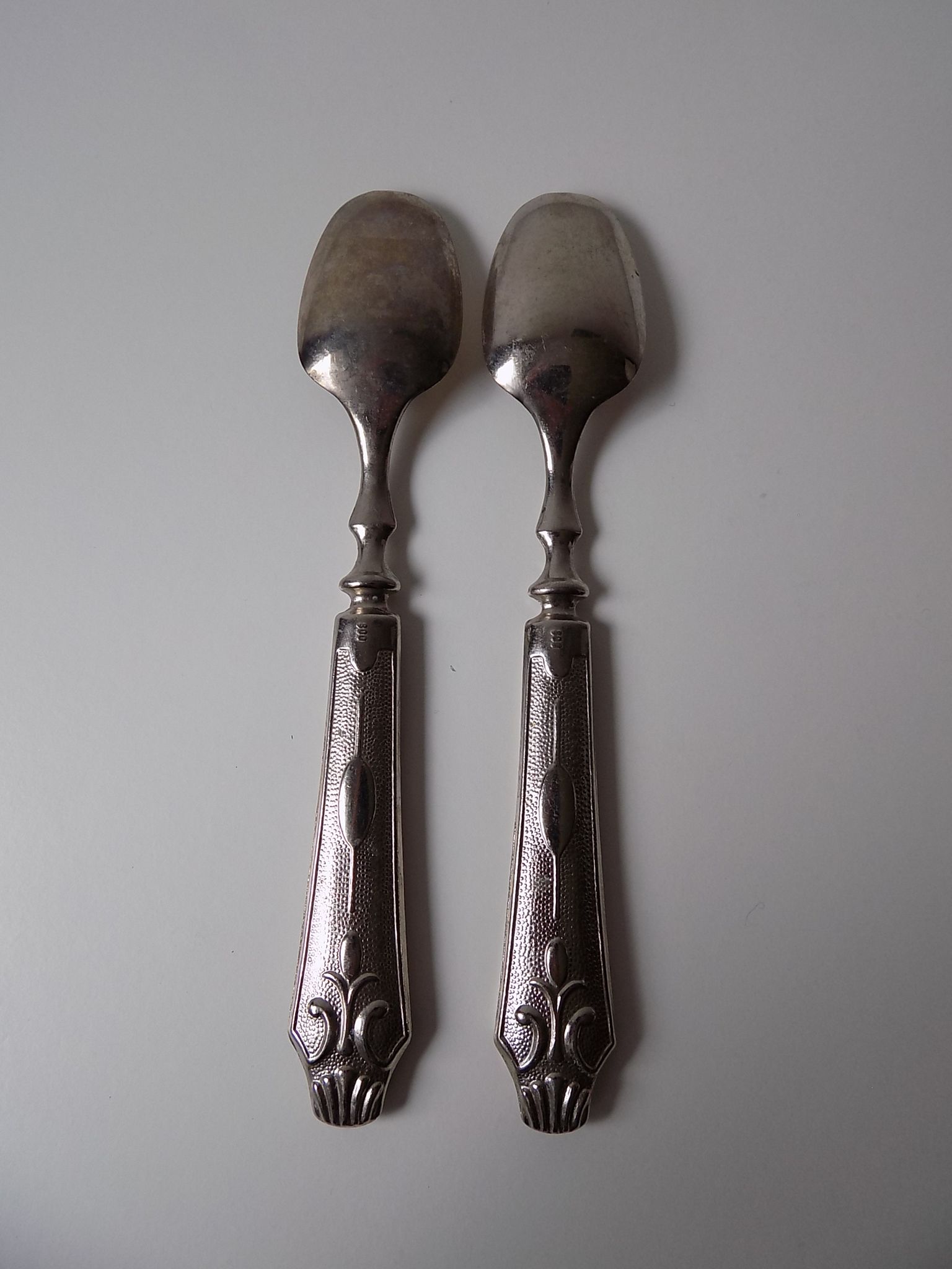 2 teaspoons silver metal