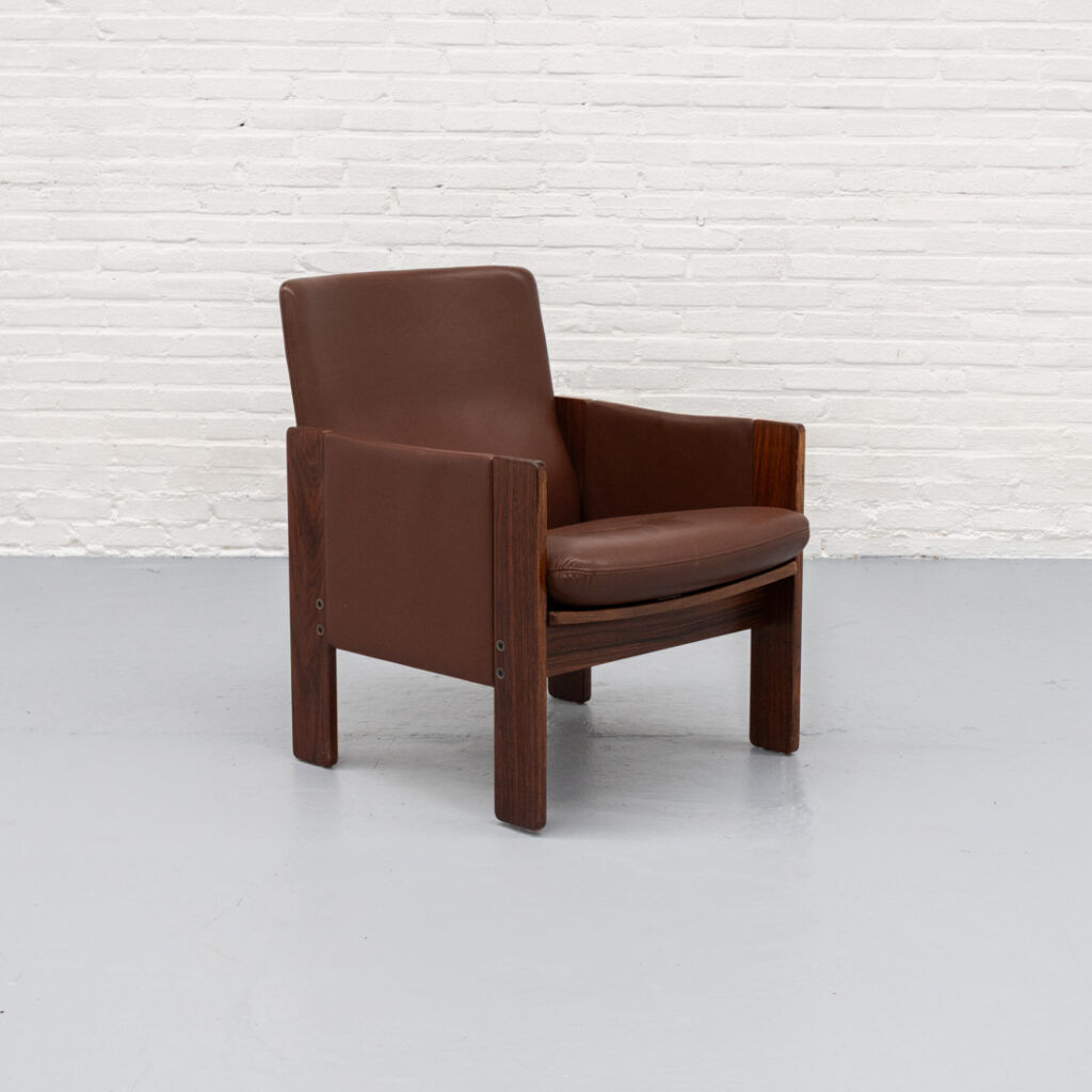 Set of 2 Cassina 917 armchairs by Afra & Tobia Scarpa 1960s