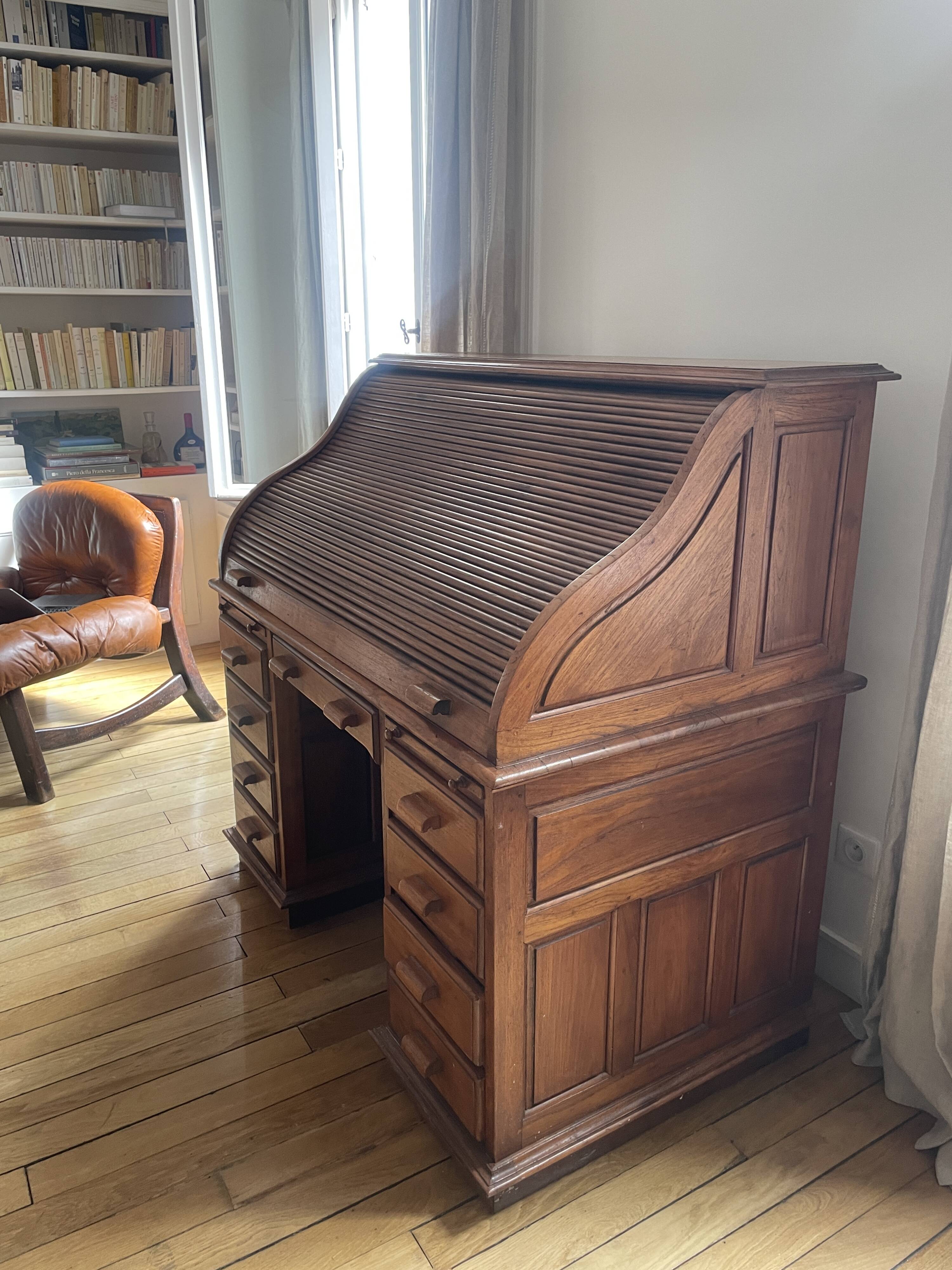 Antique American desk with curtain – original model from the 1920s/30s.