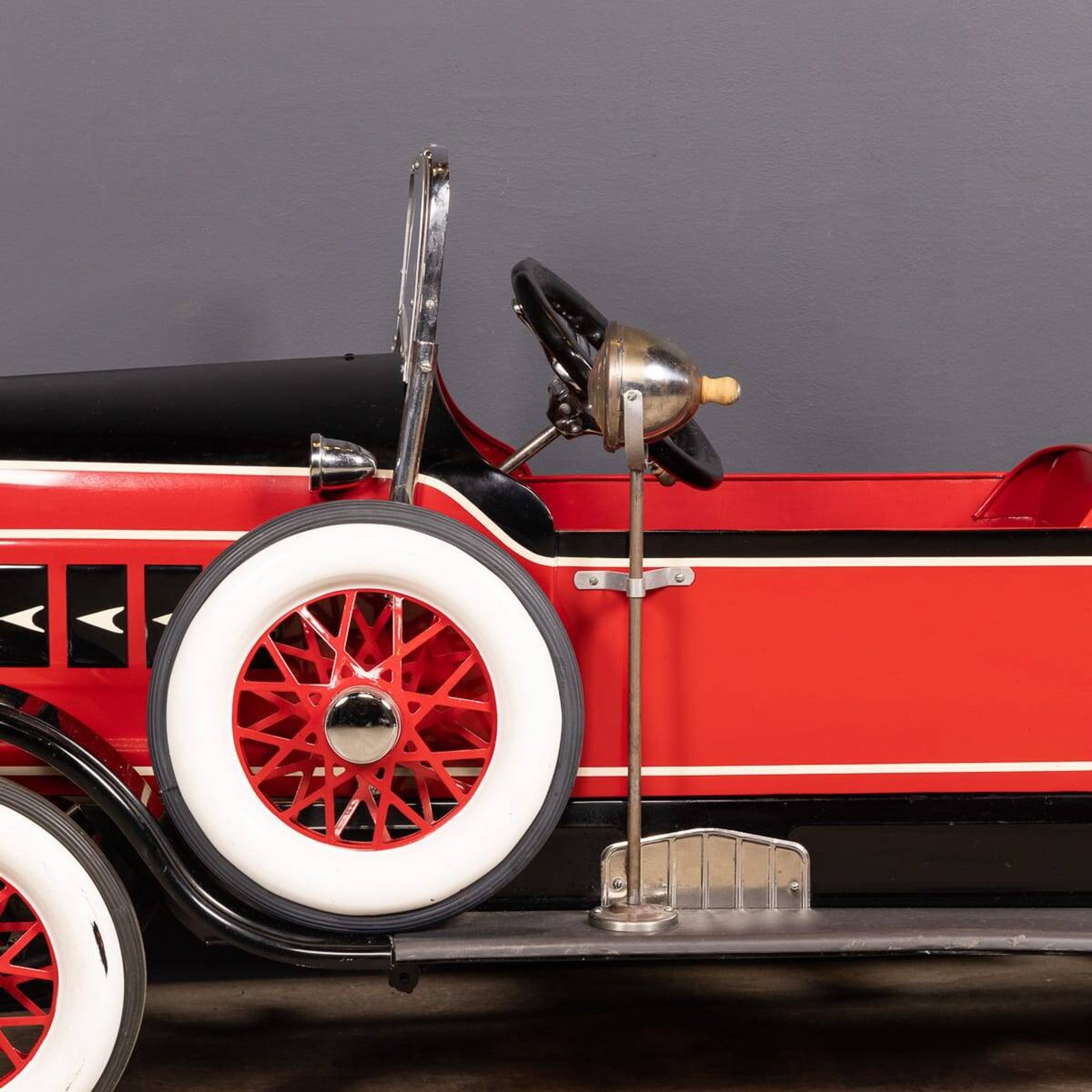 Vintage 20thC Rare American Packard Two Seat Pedal Car