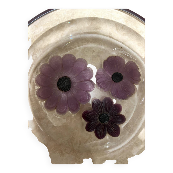 Coupe à inclusion de pâte de verre style Daum et décorée de marguerites